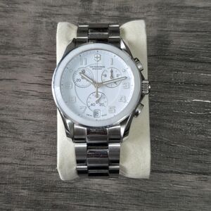 Pre-owned Swiss Army‎ Men's Chrono Classic White Dial Watch - 241538